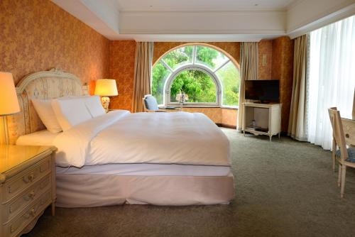 Imagen de la habitación del Hotel Le Midi Chitou. Foto 9