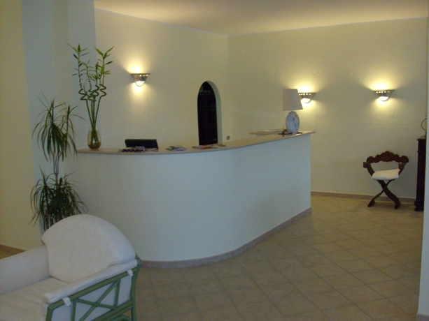 Imagen de los interiores del Hotel Le Mimose. Foto 13