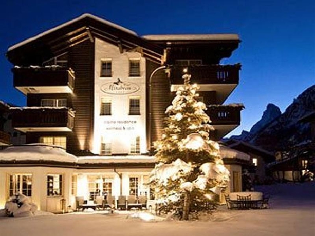Imagen general del Hotel Le Mirabeau Resort and Spa Zermatt. Foto 2