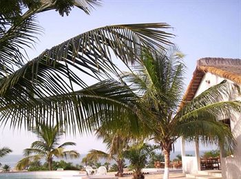 Imagen de los exteriores del Hotel Le Mirage. Foto 11