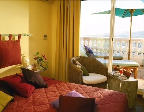 Imagen de la habitación del Hotel Le Mirage, LE LAVANDOU. Foto 4