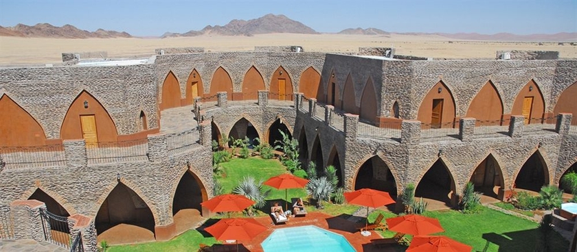 Imagen de los exteriores del Hotel Le Mirage Resort and Spa. Foto 7