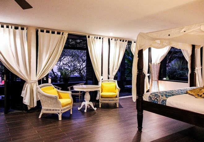 Imagen de la habitación del Hotel Le Mirage Villa Santai. Foto 18