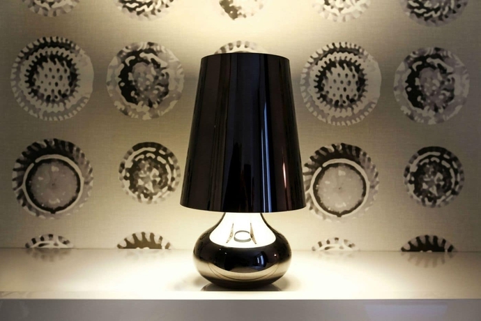 Imagen de la habitación del Hotel Le Mireille. Foto 6