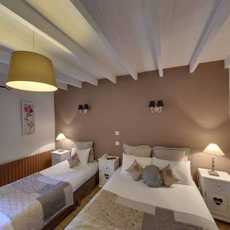 Imagen de la habitación del Hotel Le Mistral, Chateauneuf-du-Rhone. Foto 3