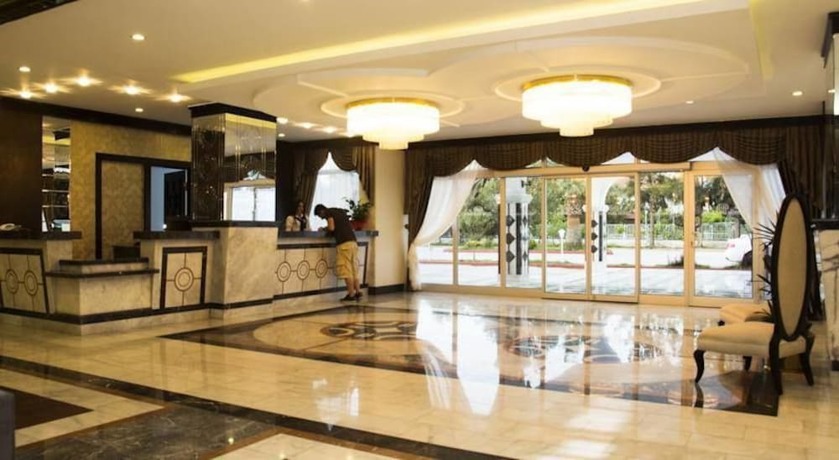 Imagen de los interiores del Hotel Le Monde Beach Resort and Spa. Foto 11