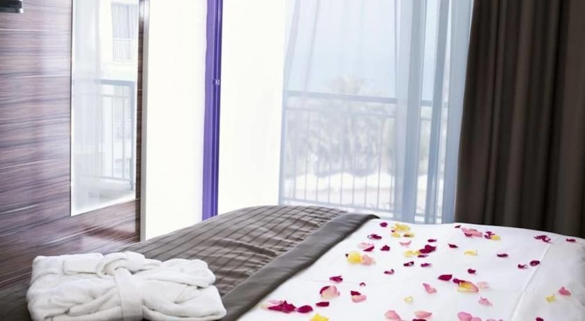 Imagen de la habitación del Hotel Le Monde Beach Resort and Spa. Foto 7