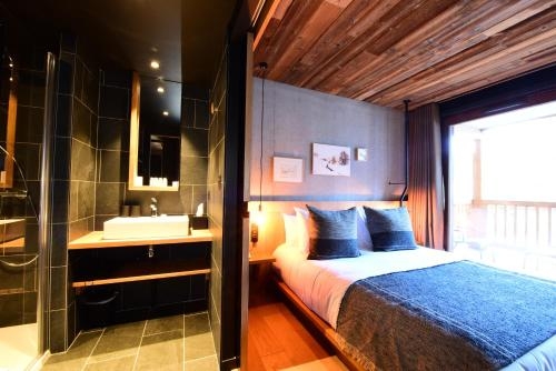 Imagen de la habitación del Hotel Le Monêtier. Foto 7