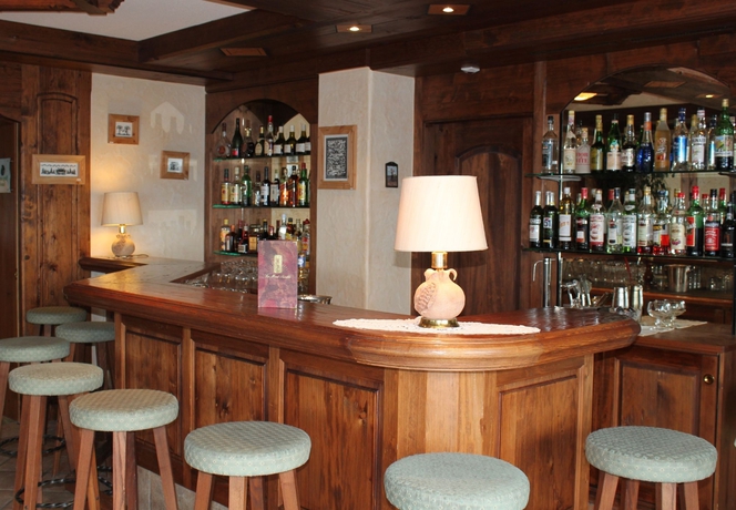 Imagen del bar/restaurante del Hotel Le Mont Paisible. Foto 3