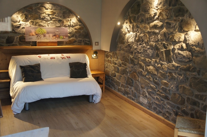 Imagen de la habitación del Hotel Le Morillon. Foto 4