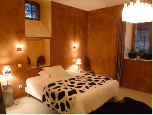Imagen de la habitación del Hotel Le Morimont. Foto 4