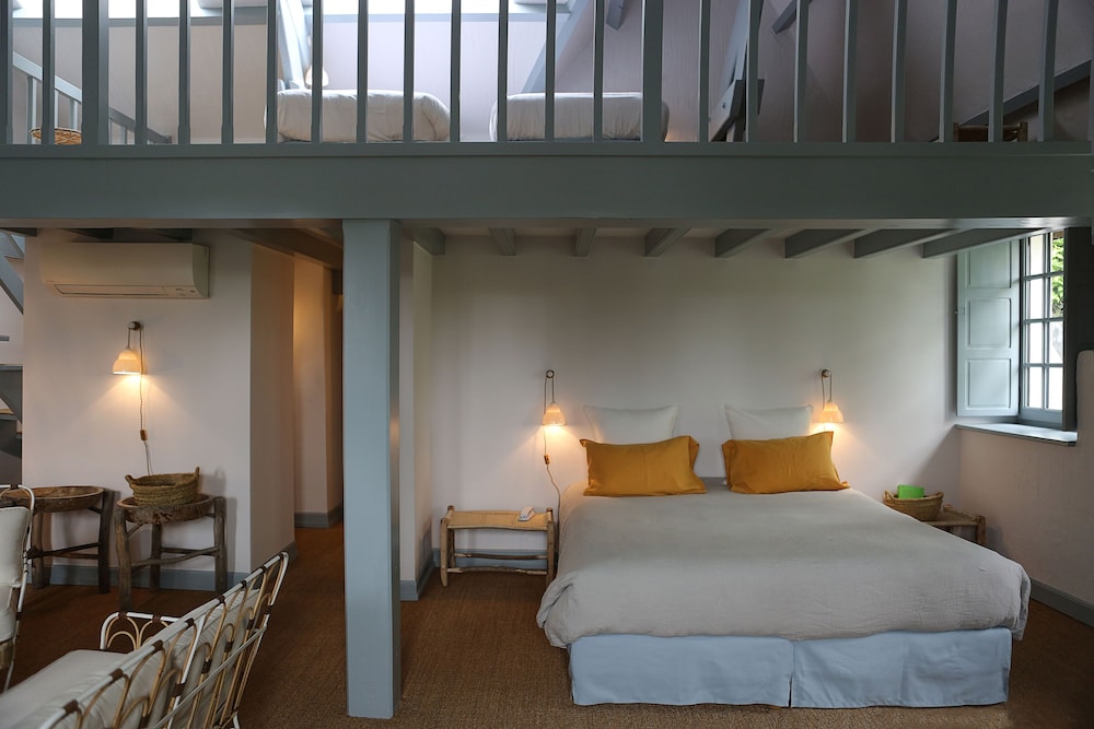 Imagen de la habitación del Hotel Le Moulin De L'abbaye. Foto 11