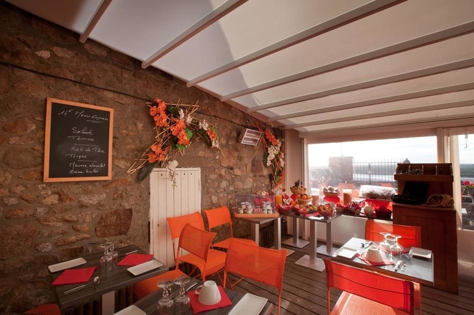 Imagen de los interiores del Hotel Le Mouton Blanc, Le Mont-Saint-Michel. Foto 16