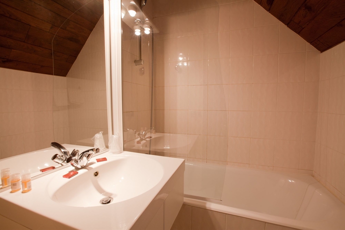 Imagen de la habitación del Hotel Le Mouton Blanc, Le Mont-Saint-Michel. Foto 5