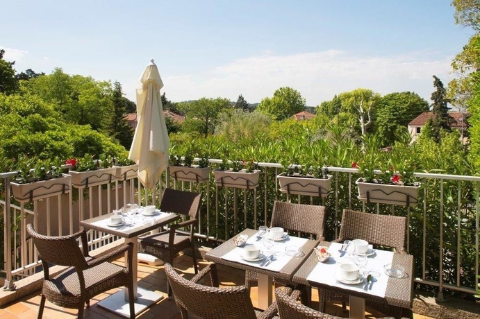 Imagen de los exteriores del Hotel Le Mozart. Foto 4