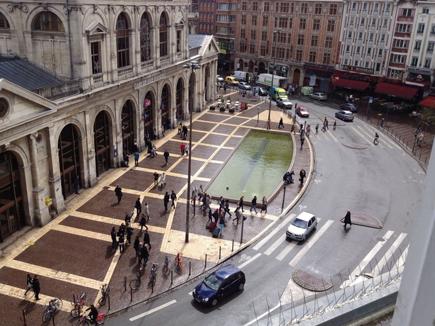 Imagen de los exteriores del Hotel Le Napoleon. Foto 7