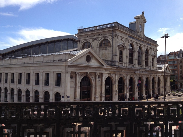 Imagen de los exteriores del Hotel Le Napoleon. Foto 8