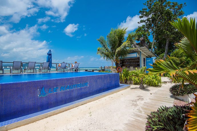 Imagen general del Hotel Le Nautique - Luxury Waterfront Hotel. Foto 3