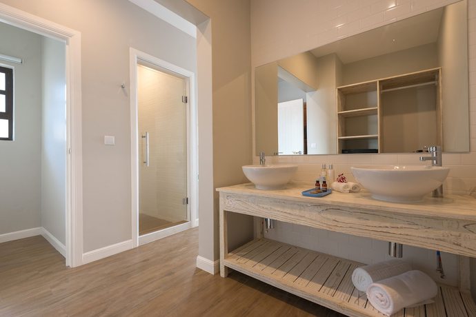 Imagen de la habitación del Hotel Le Nautique - Luxury Waterfront Hotel. Foto 11