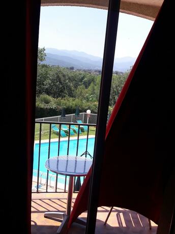 Imagen de la habitación del Hotel Le N&eacute;oulous. Foto 17