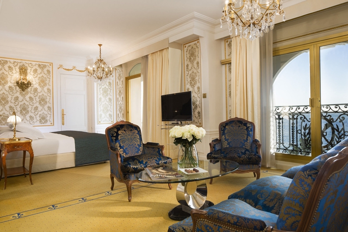 Imagen de la habitación del Hotel Le Negresco. Foto 12