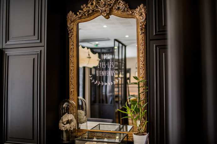 Imagen de los interiores del Hotel Le Nemours Rennes. Foto 16