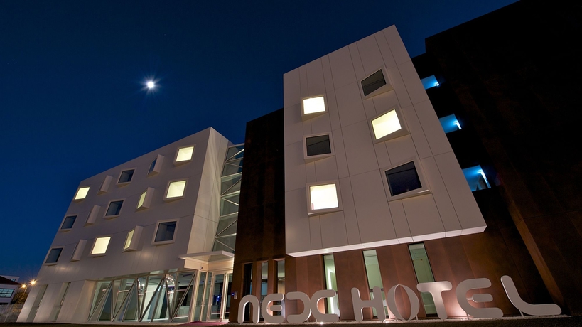 Imagen de los exteriores del Hotel Le Nexhotel. Foto 13