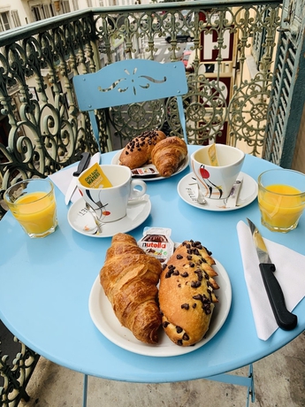 Imagen del bar/restaurante del Hotel Le Nice Etoile. Foto 5