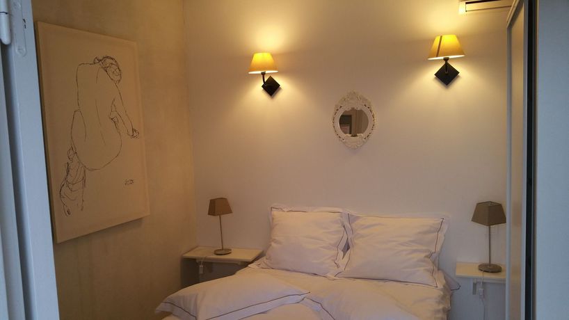 Imagen de la habitación del Hotel Le Niobel. Foto 4