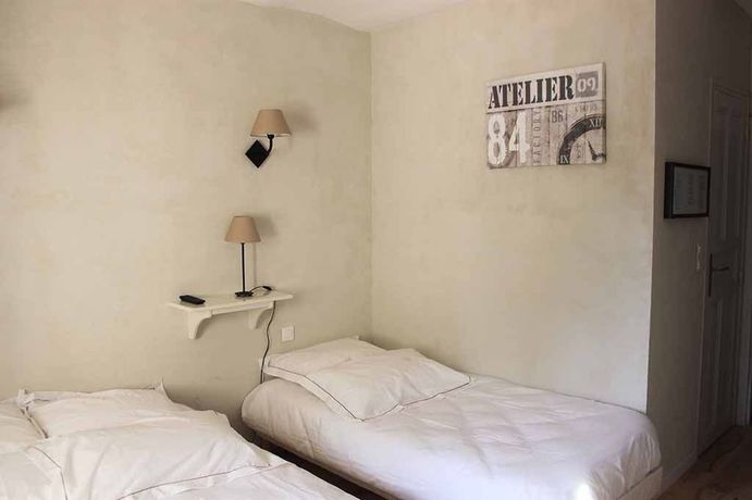 Imagen de la habitación del Hotel Le Niobel. Foto 8