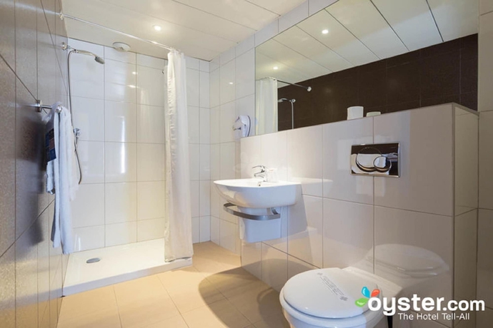 Imagen de la habitación del Hotel Le Noailles Nice Gare. Foto 10