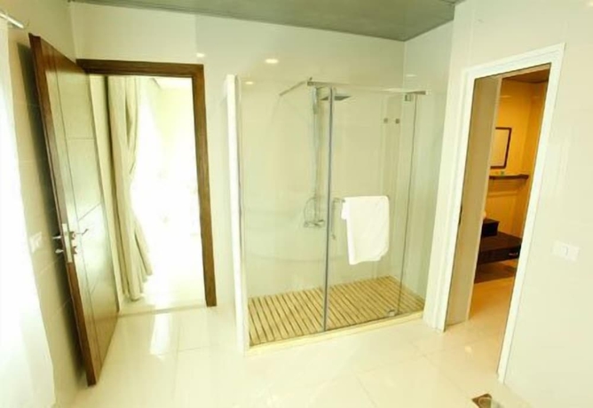 Imagen de la habitación del Hotel Le Noble. Foto 15