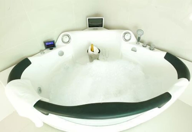 Imagen de la habitación del Hotel Le Noble. Foto 17