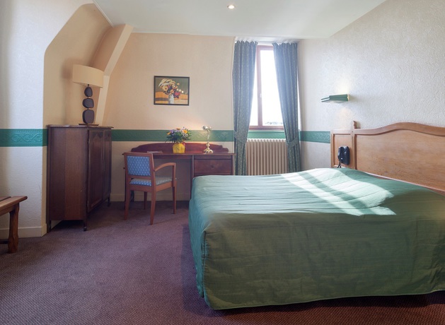 Imagen de la habitación del Hotel Le Normandie. Foto 13