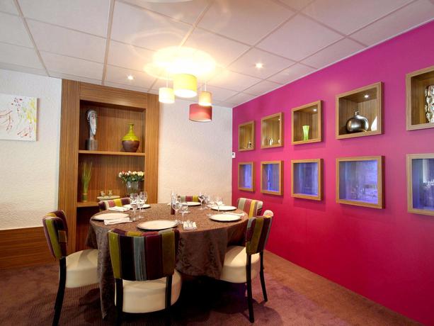 Imagen de los interiores del Hotel Le Normandie Spa. Foto 9