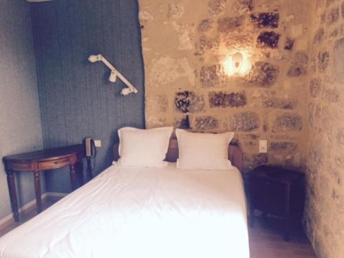 Imagen de la habitación del Hotel Le Nouvel, Domme. Foto 7