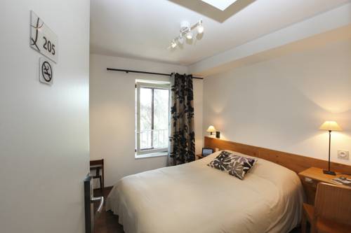 Imagen de la habitación del Hotel Le Nouvel, Portes-les-Valence. Foto 5