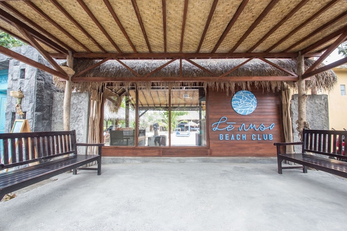 Imagen de los interiores del Hotel Le Nusa Beach Club. Foto 17