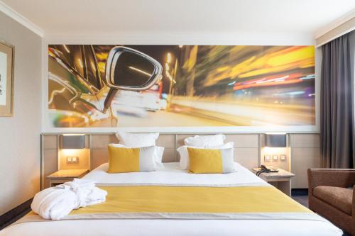 Imagen de la habitación del Hotel Le Paddock. Foto 9