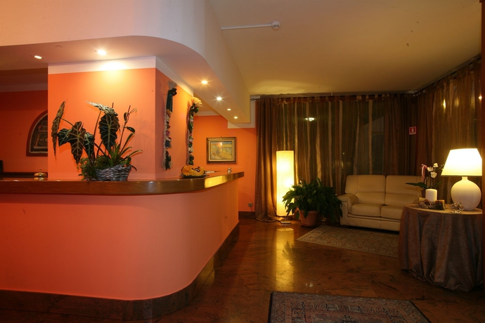 Imagen de los interiores del Hotel Le Pageot. Foto 8