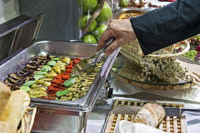 Imagen del bar/restaurante del Hotel Le Palace, Tesalonica. Foto 5