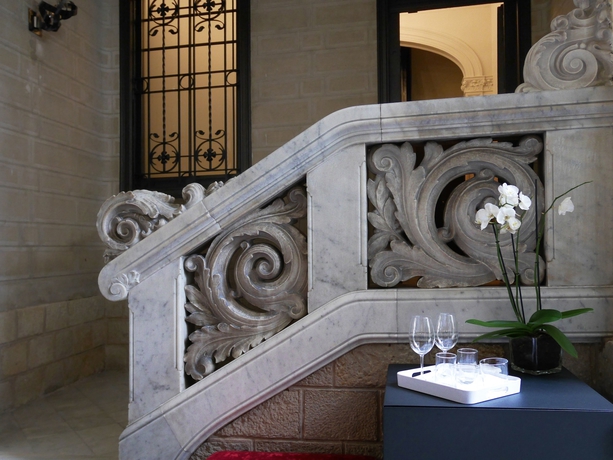 Imagen de los interiores del Hotel Le Palacete by Sweett. Foto 19