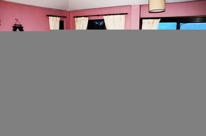 Imagen de la habitación del Hotel Le Palais. Foto 3