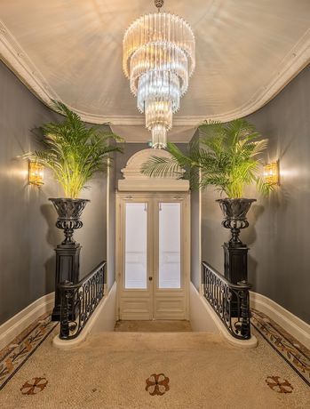 Imagen de los interiores del Hotel Le Palais Gallien H&ocirc;tel and Spa. Foto 19