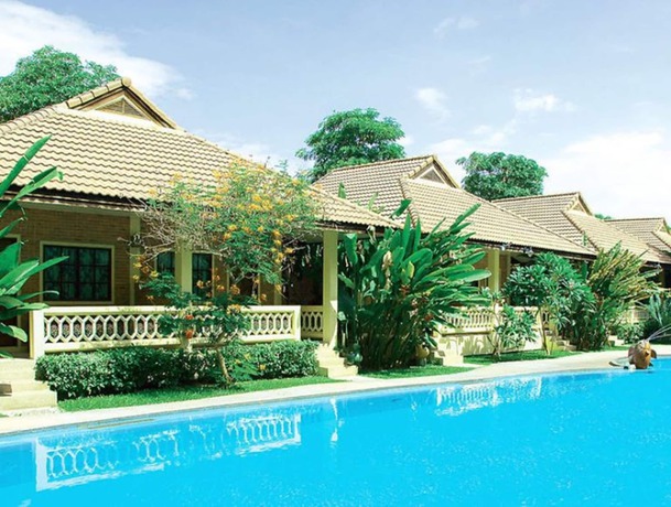 Imagen de la piscina del Hotel Le Palm Pattaya. Foto 7