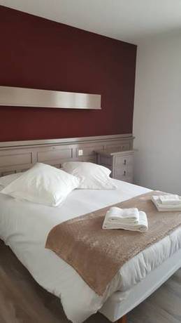 Imagen de la habitación del Hotel Le Palmarium **. Foto 5