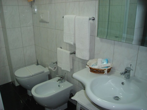Imagen de la habitación del Hotel Le Palme, Gioia Tauro. Foto 7