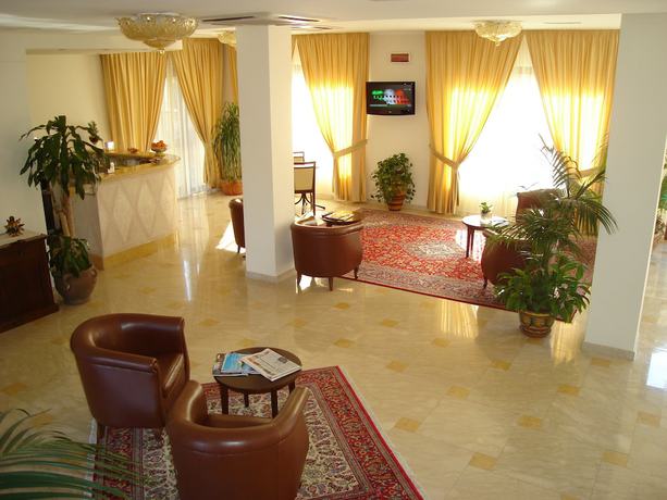 Imagen de los interiores del Hotel Le Palme, Gioia Tauro. Foto 18