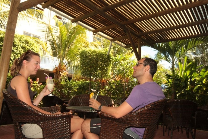 Imagen de los interiores del Hotel Le Palmiste. Foto 3