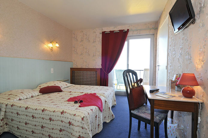 Imagen de la habitación del Hotel Le Panorama. Foto 9